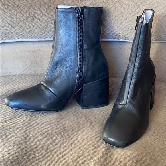 Free People Shoes - Free People Nicola Black Leather Block Heel Boots